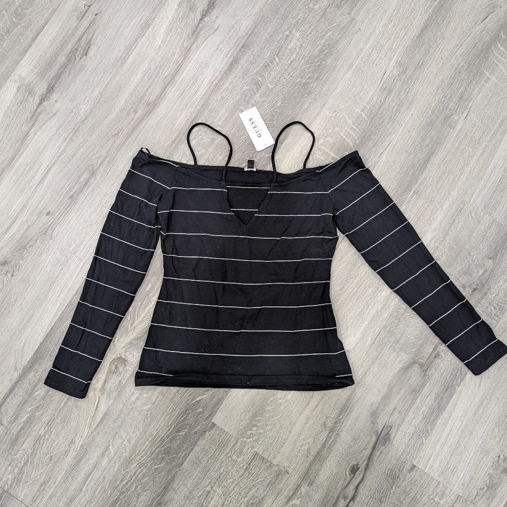 Sexy long-sleeved Guess shirt